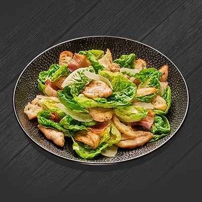 CHICKEN CAESAR SALAD